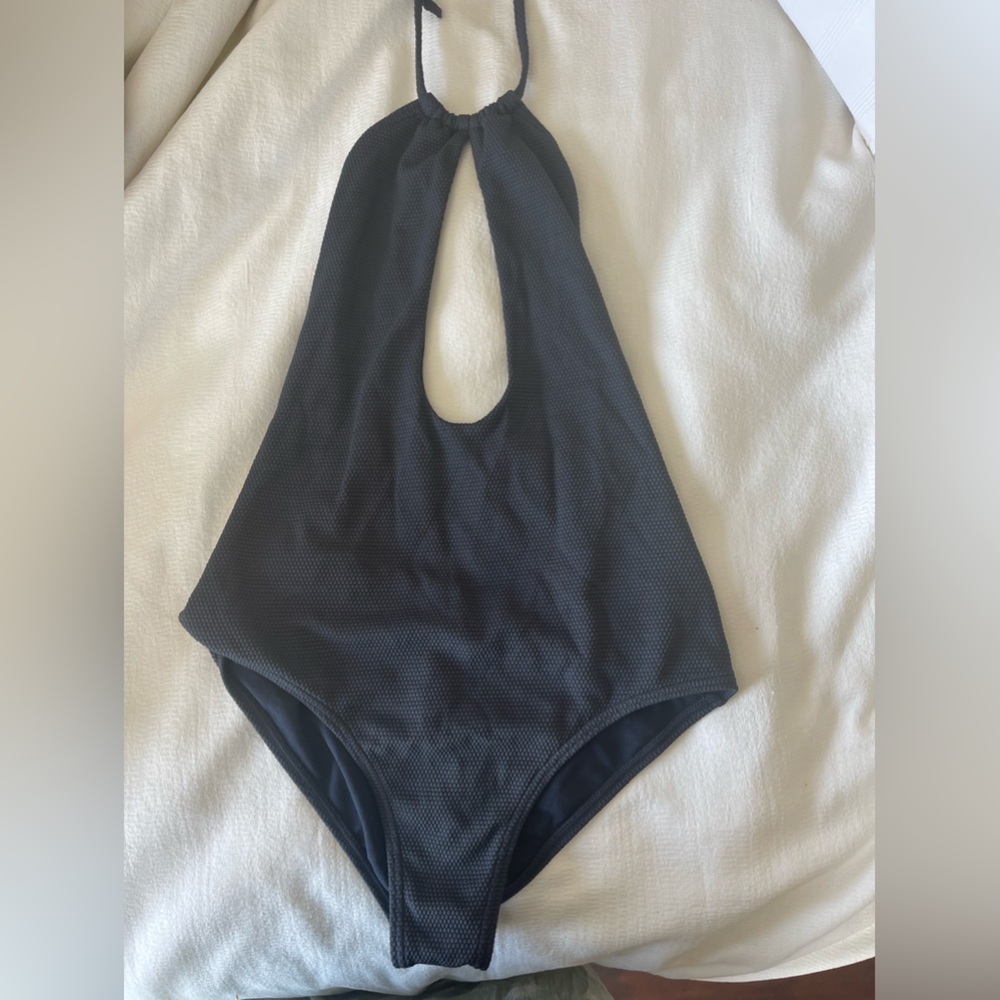 Billabong one piece bathing suit
